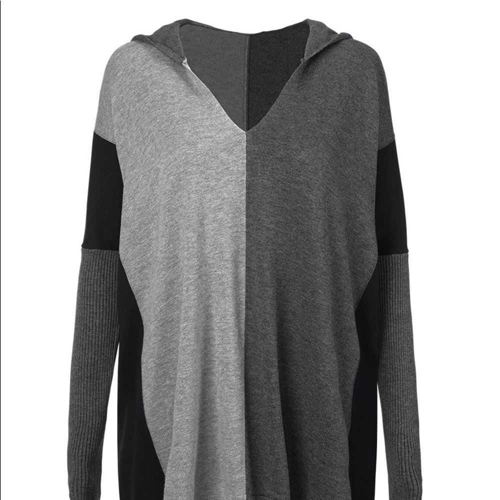 Cabi Dakota Poncho NWOT